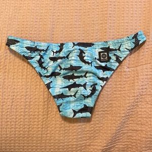 NEW Rare Jolyn Shark Bottoms